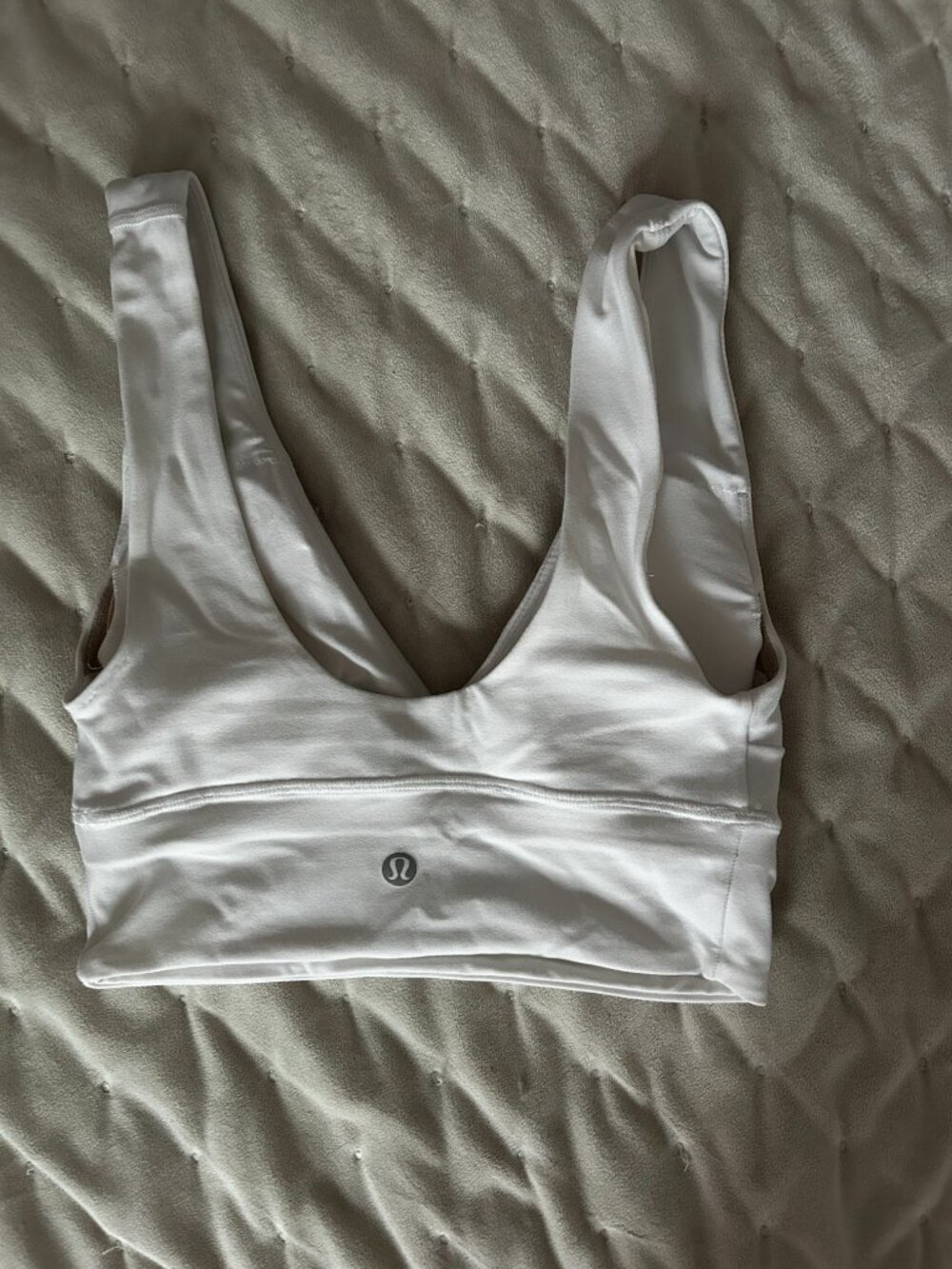 Lululemon bra - Picture 2 of 3